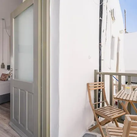 Brand New Deluxe With Balcony Center Apartament