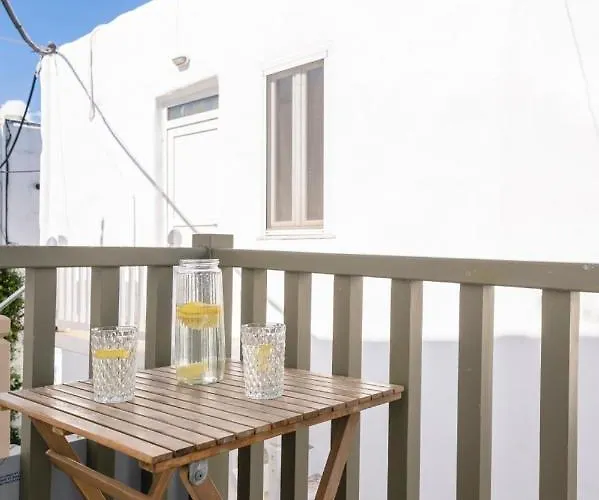 Apartment Brand New Deluxe With Balcony Center