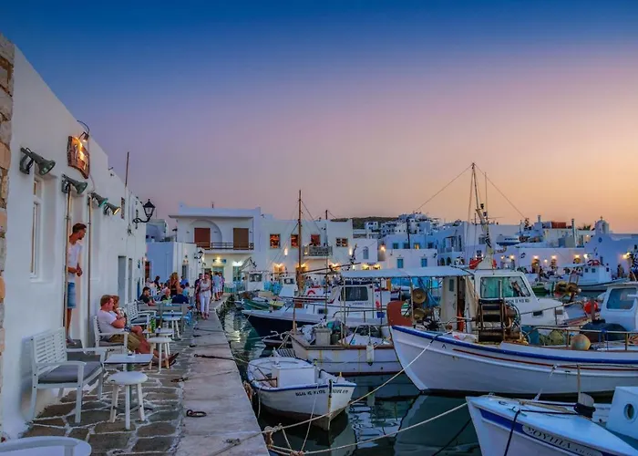 Apartment Brand New Deluxe With Balcony Center