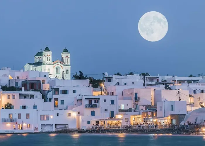 Brand New Deluxe With Balcony Center Apartment Naousa (Paros)